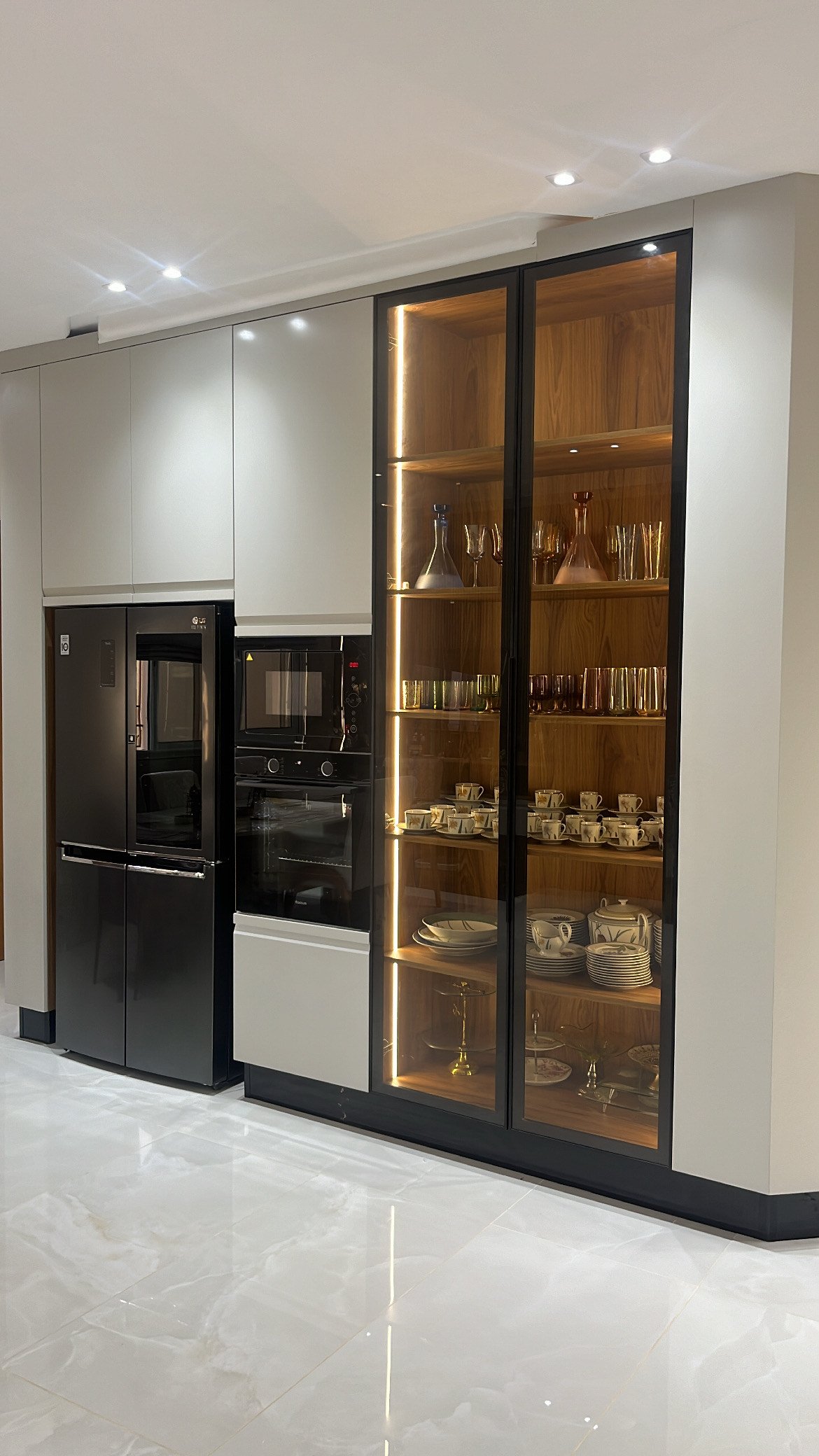 Cuisine moderne en bois massif