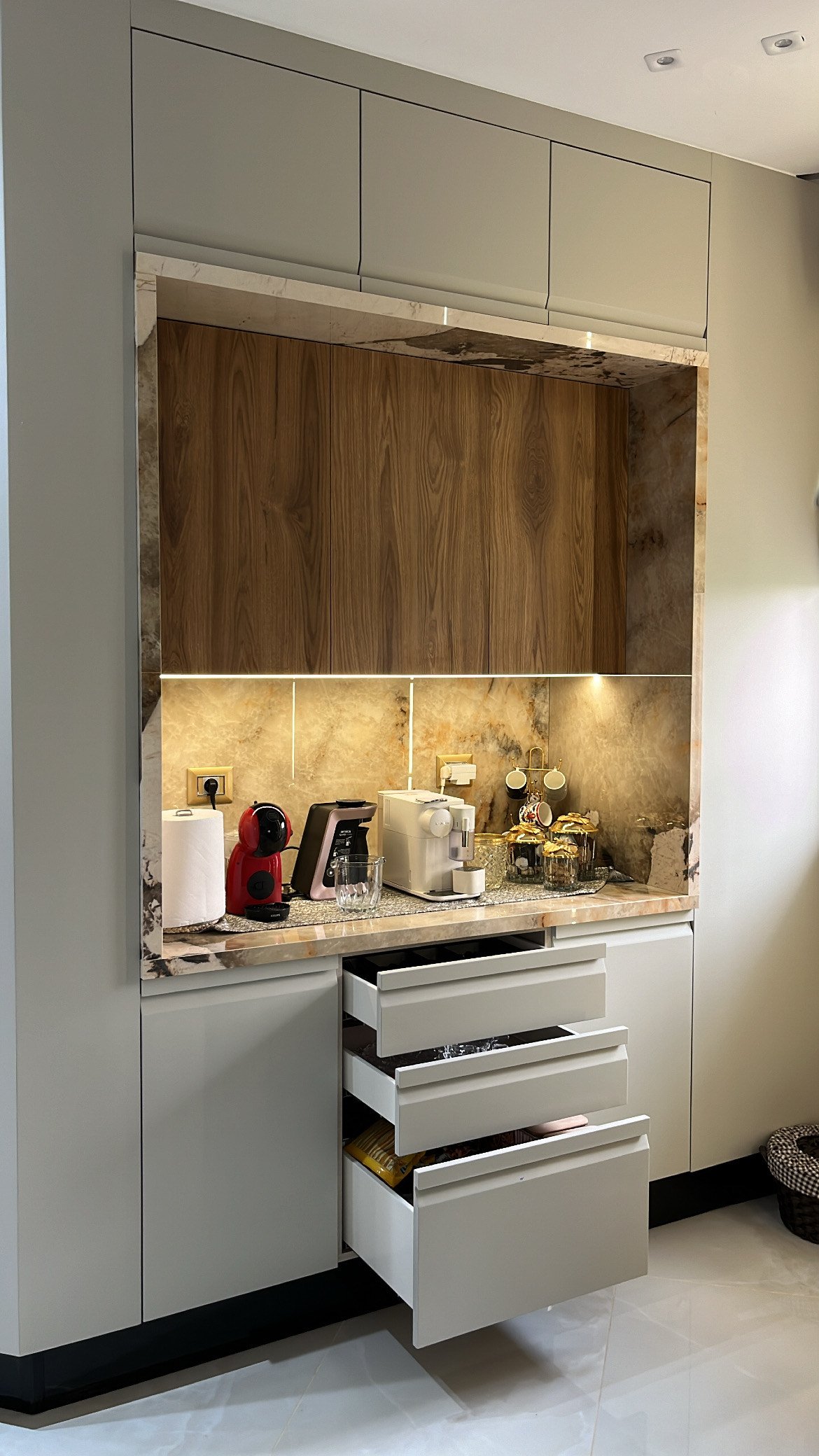 Cuisine moderne en bois massif